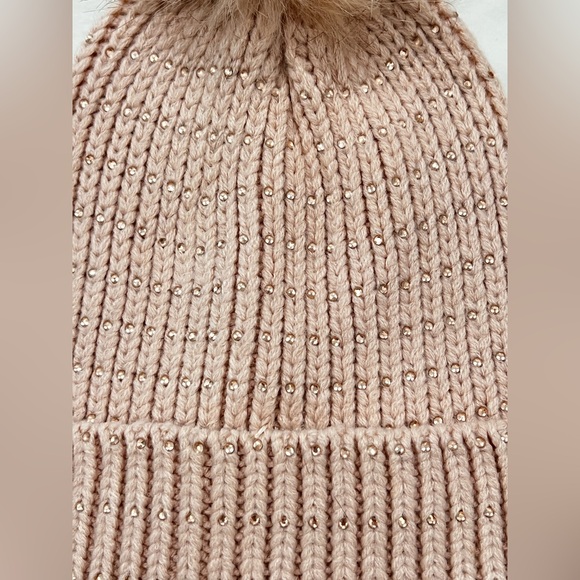 Ann Taylor blush pink crystal knit beanie - Picture 3 of 4